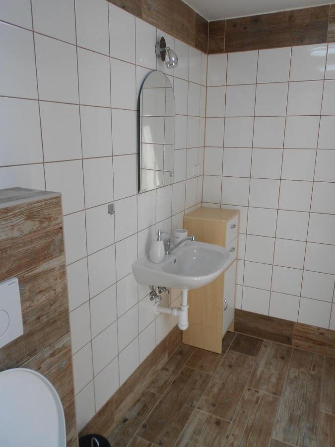 Гостевой дом Ubytovani U Babicky Lanzhot Экстерьер фото